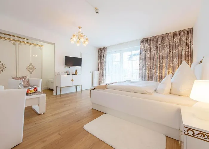 فندق Garni Lichtquelle 3*